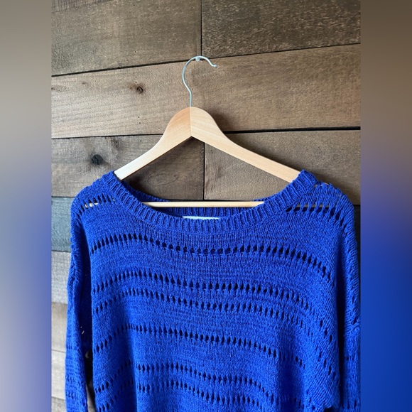 Vintage Blue Knit Sweater Open Knit Lightweight Boat Neck Pullover - Picture 4 of 8